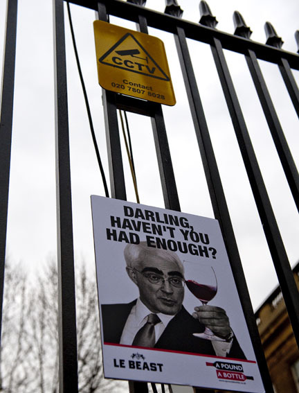 UK wine trade protests tax hike