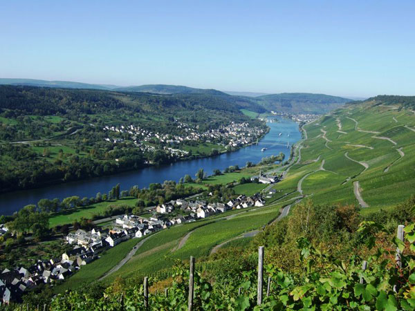 travel destinations, holiday, romantic destinations