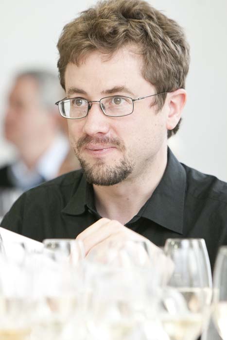 Antony Moss MW.jpg