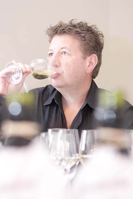 Roger Jones.jpg