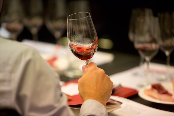 Decanter Italian Fine Wine Encounter 2012