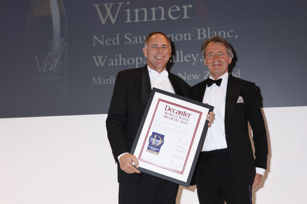 Ned wins a DWWA International Trophy