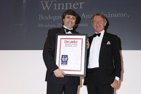 Bodegas Santa Ana wins a DWWA International Trophy