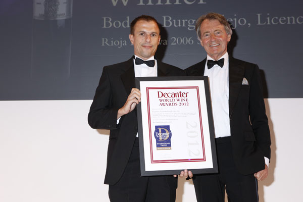 Bodegas Burgo Viejo wins a DWWA International Trophy