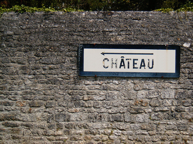 chateau sign chateau sign