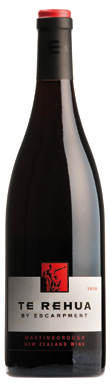 new zealand pinot noir 2010, Escarpment Te Rehua